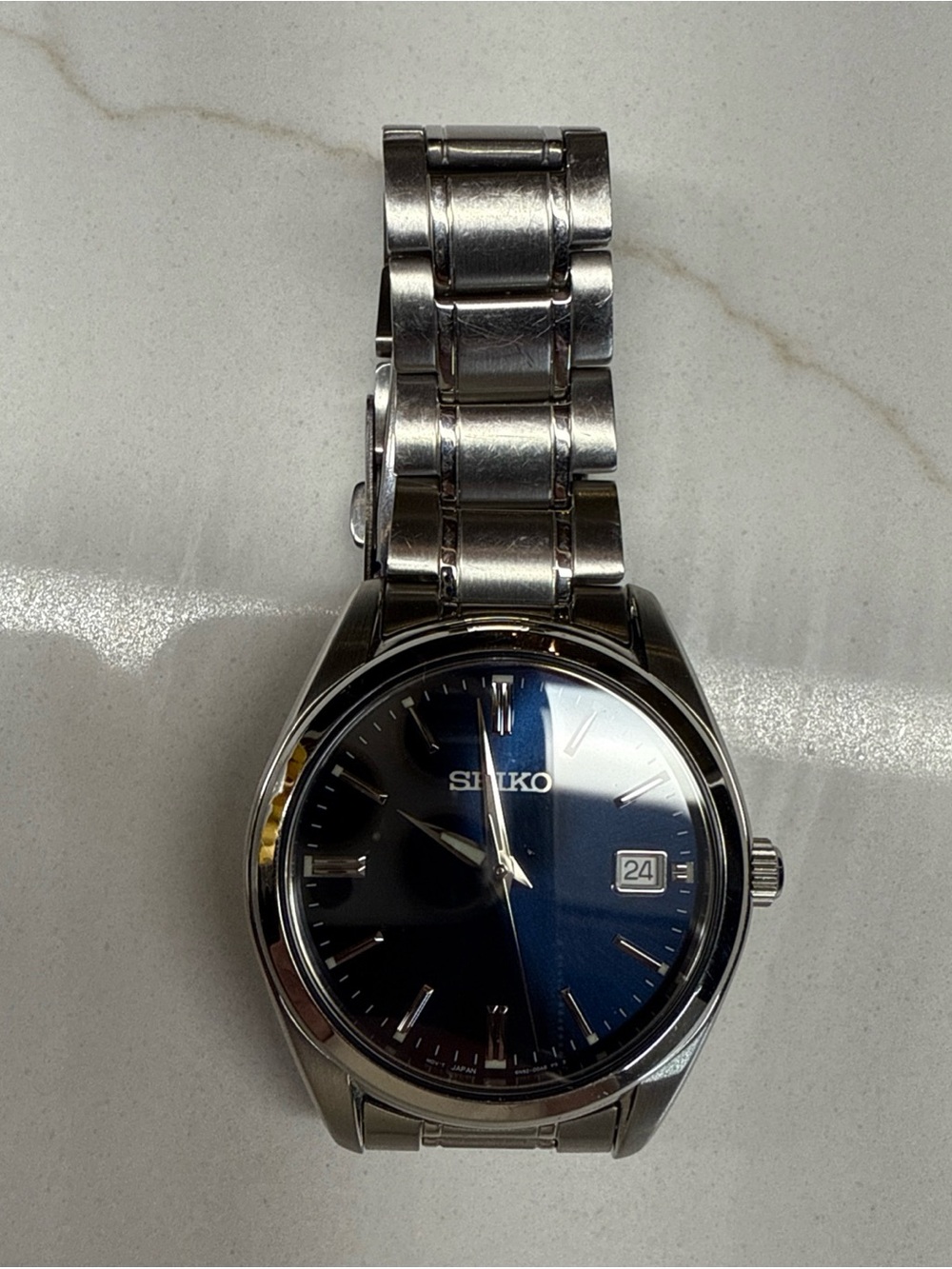 Seiko Essentials Quartz Blue Sunray Dial Men’s Watch. SUR309P1